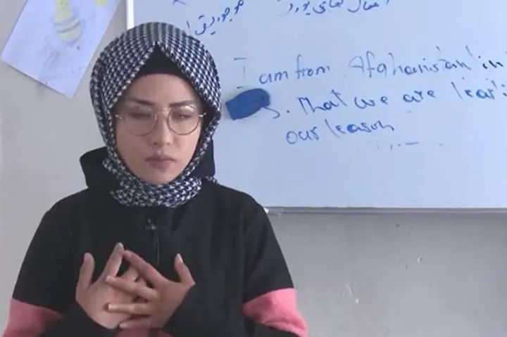 کلاس پنهانی درس به دختران کابل